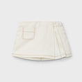 Load image into Gallery viewer, Off White Pleated Skort