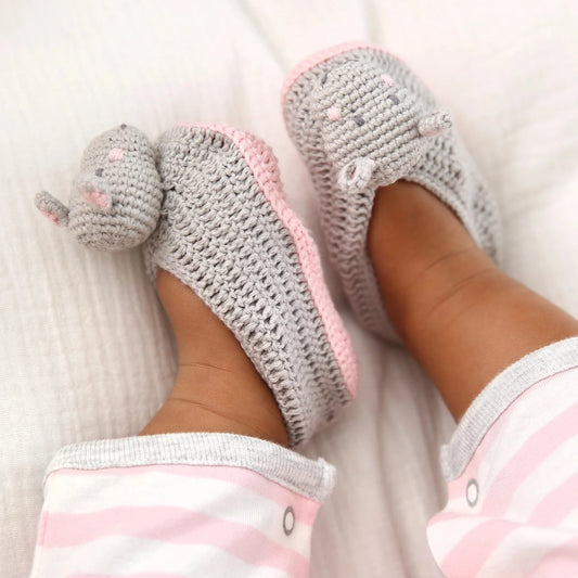 Crochet hippo baby booties