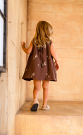 Load image into Gallery viewer, Brown Box Pleated Sleeveless Dress
